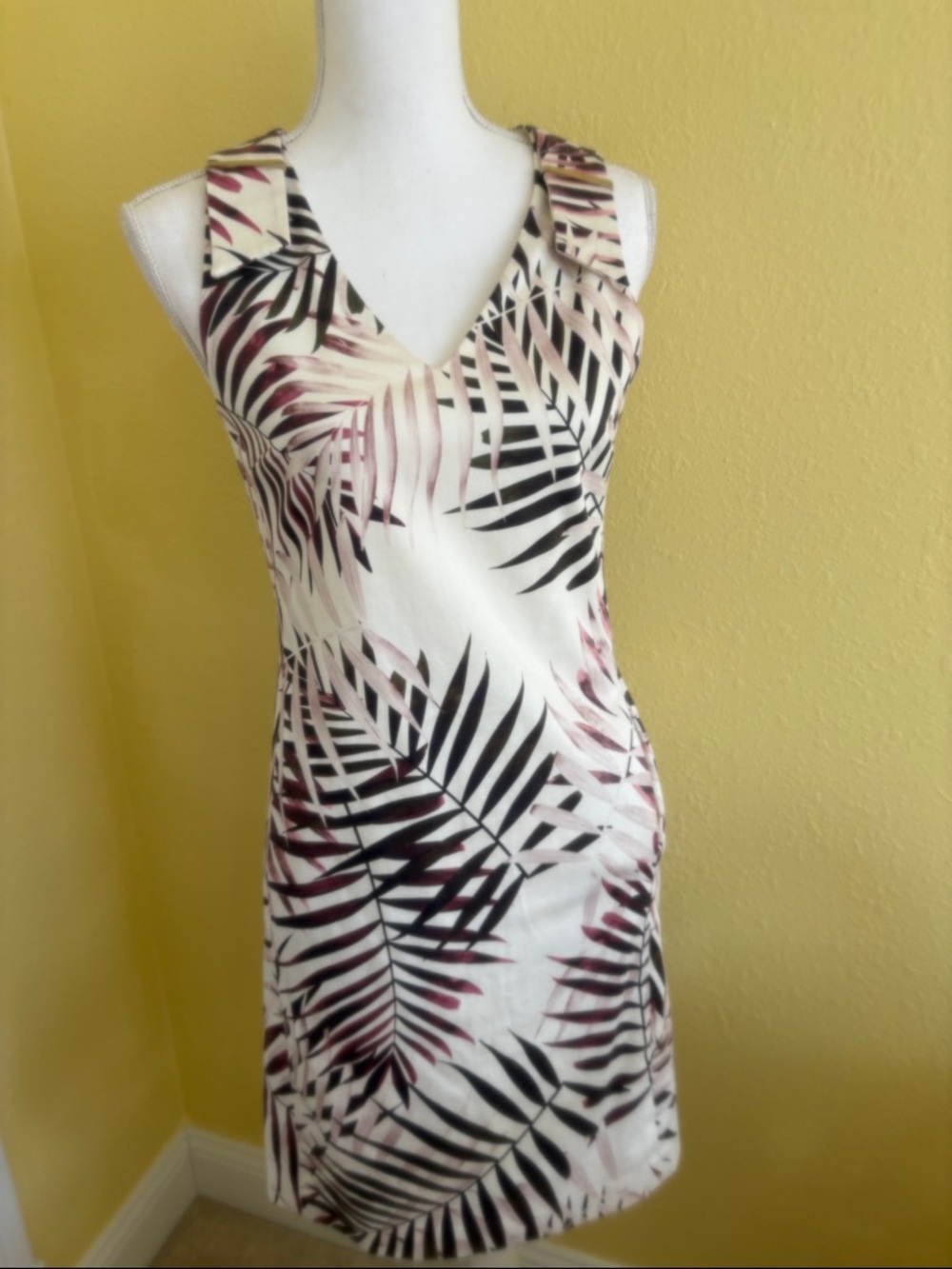 ANTONIO MELANI White Mini Dress with Black and Burgundy Palm Print